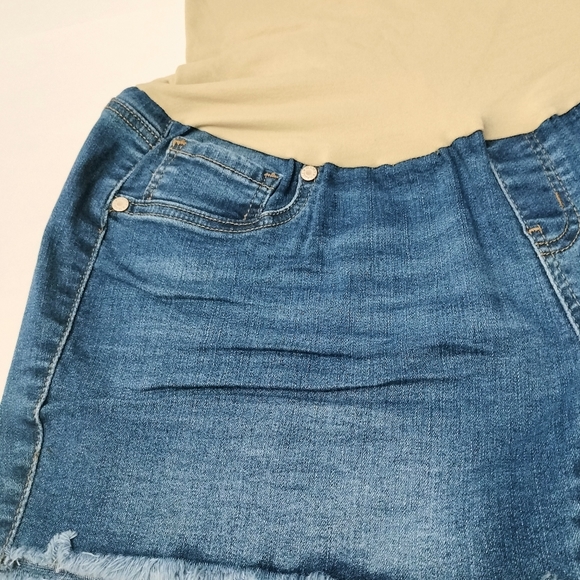 Haute Mama Maternity Denim Short, Size XL - Picture 7 of 9